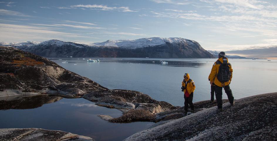 Aventura en Groenlandia: Explora por mar, tierra y aire