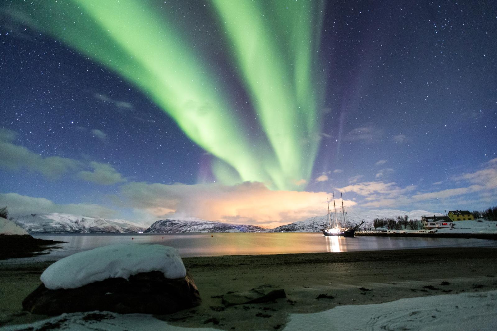 Norte de Noruega, Aurora Boreal: Senderismo, Kayak y Navegacin a vela. 